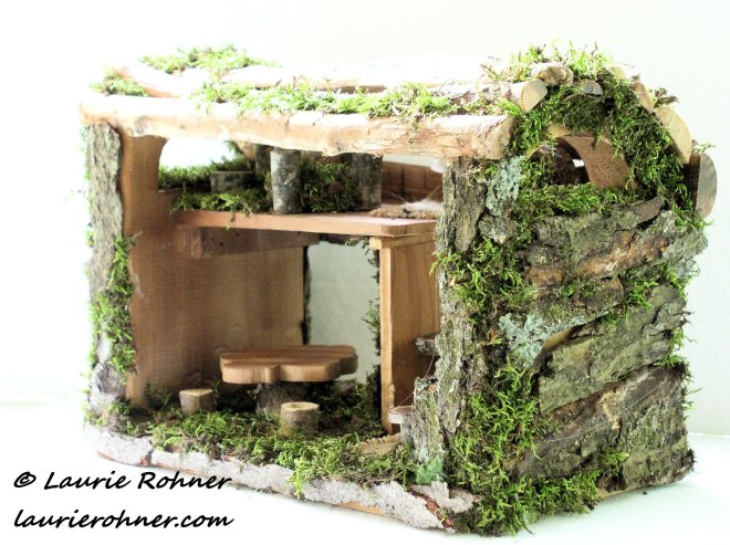 Woodland Moss Fairy House Hand Sculpted Garden Cottage